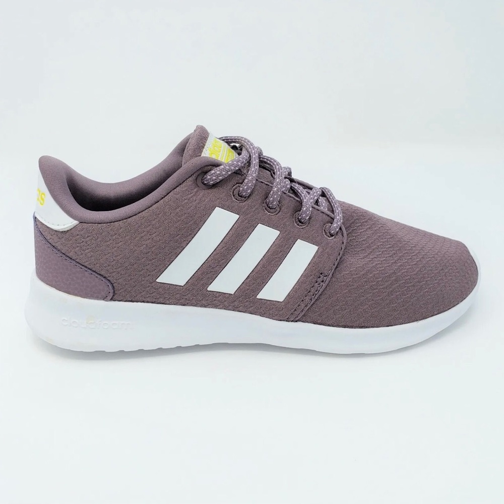 ADIDAS QT Racer Running Sneaker In Purple White Breathable Soft Material Size 8